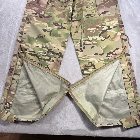 USGI APECS Wet Weather Trousers Multicam Men's Sz M/R Camo - Picture 6 of 11